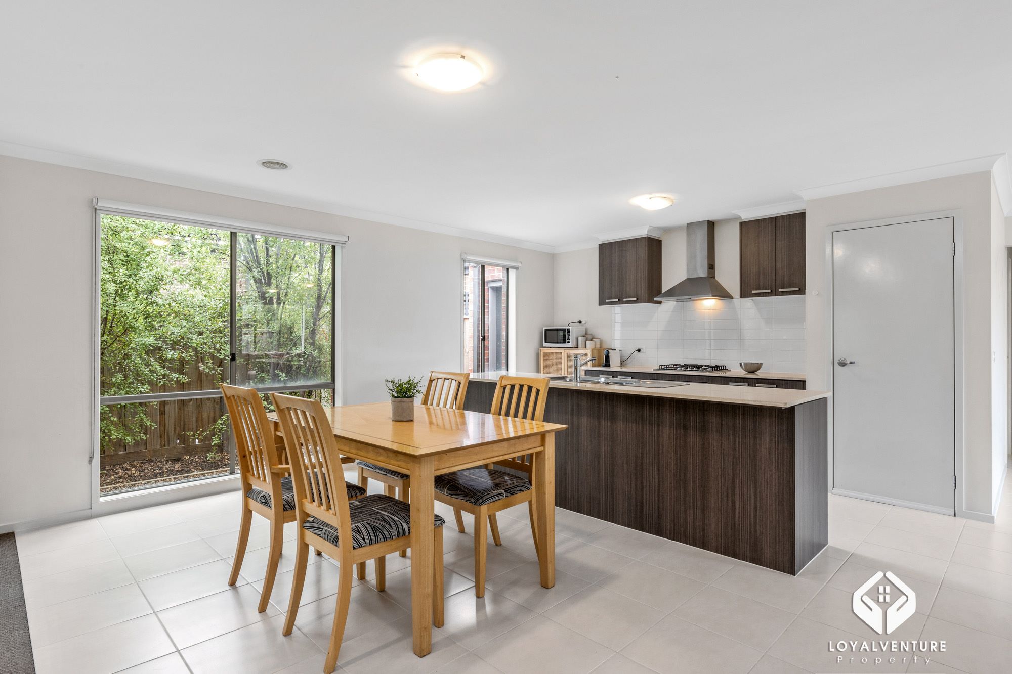 28 Solitude Crescent, Point Cook VIC, Australia, Point Cook - Thumbnail 8