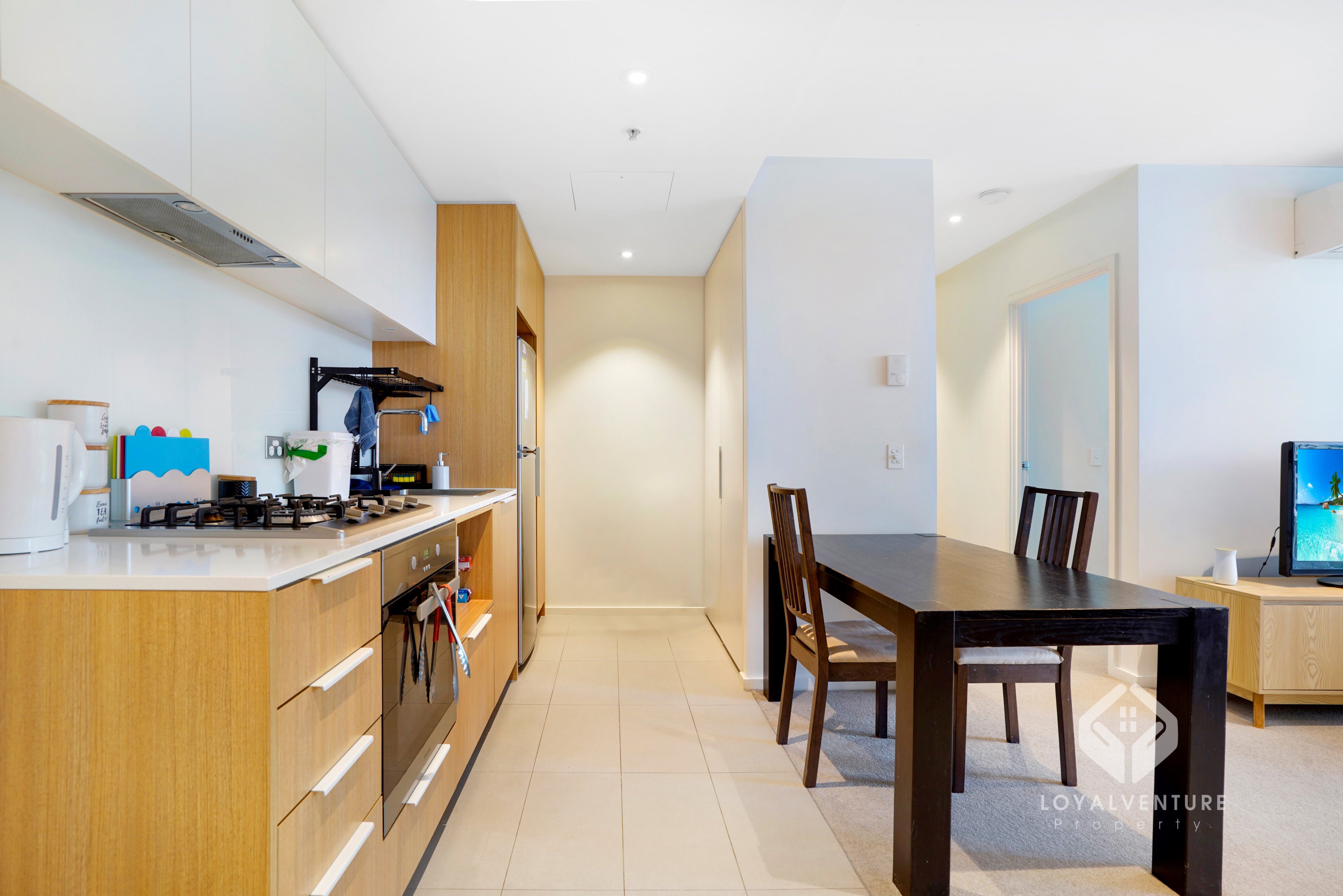 1012e/888 Little Collins St, Docklands VIC 3008, Australia, Docklands - Thumbnail 5