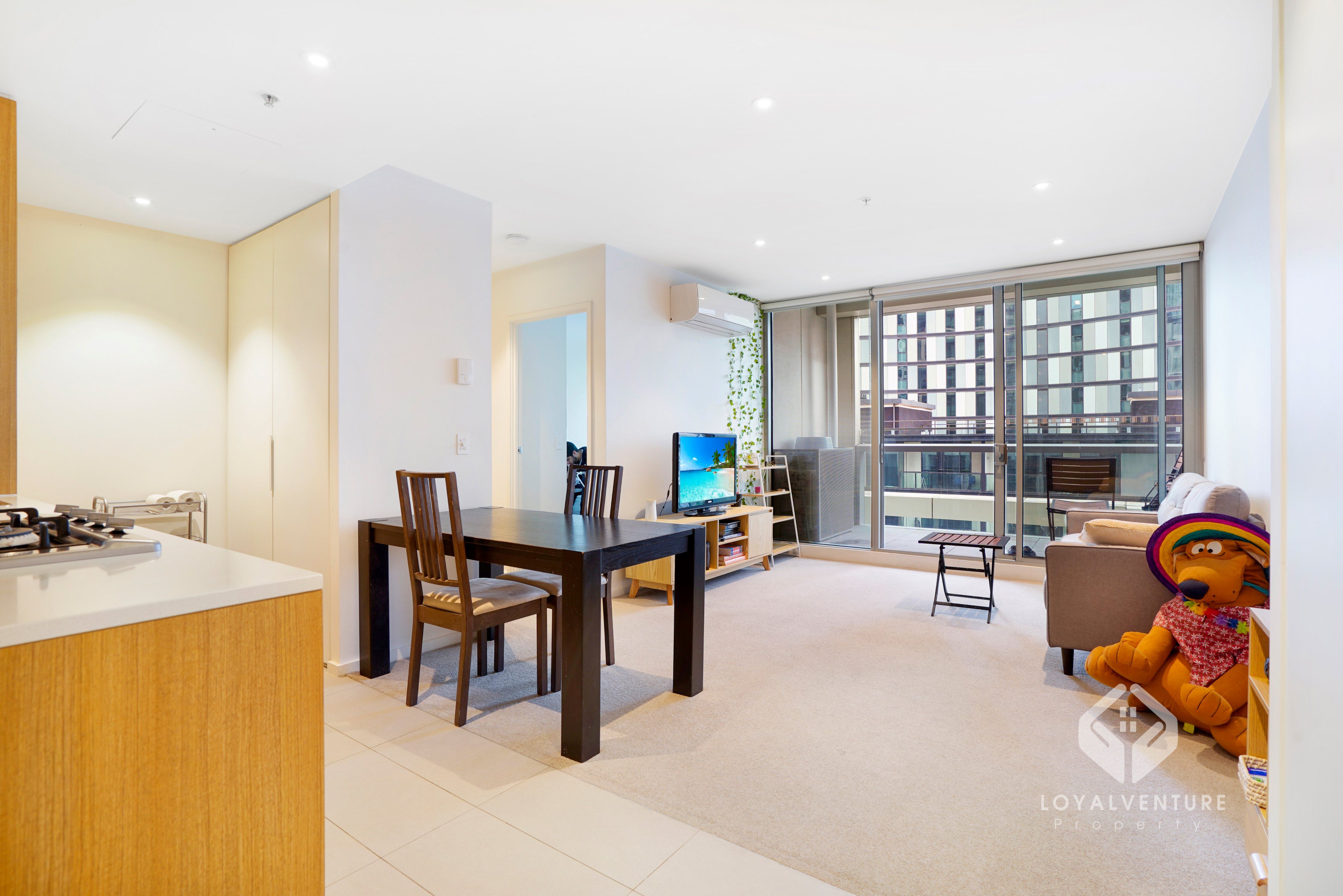 1012e/888 Little Collins St, Docklands VIC 3008, Australia, Docklands - Thumbnail 6